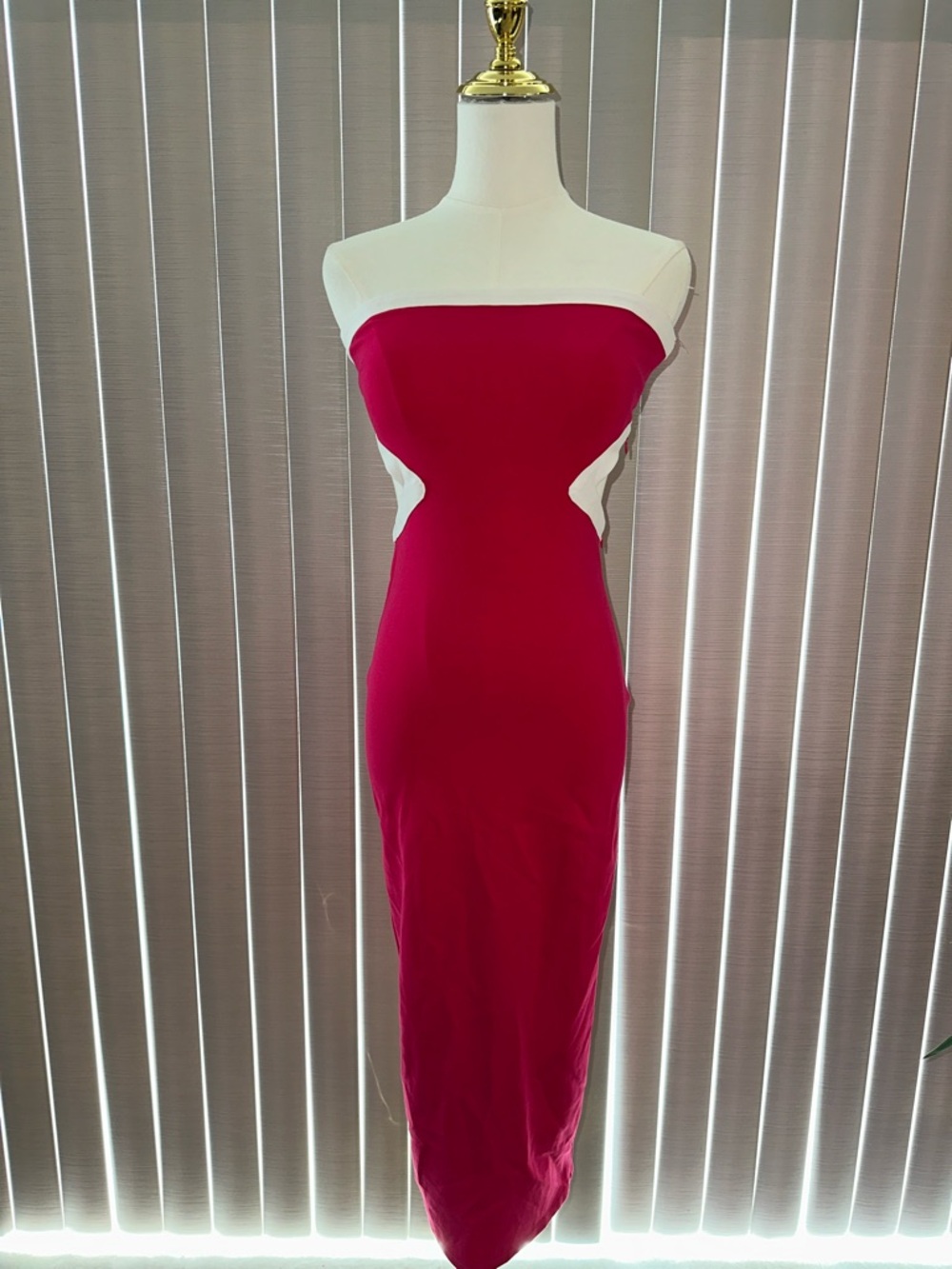 Forever 21 Strapless Cutout Midi Dress in Fuchsia and White